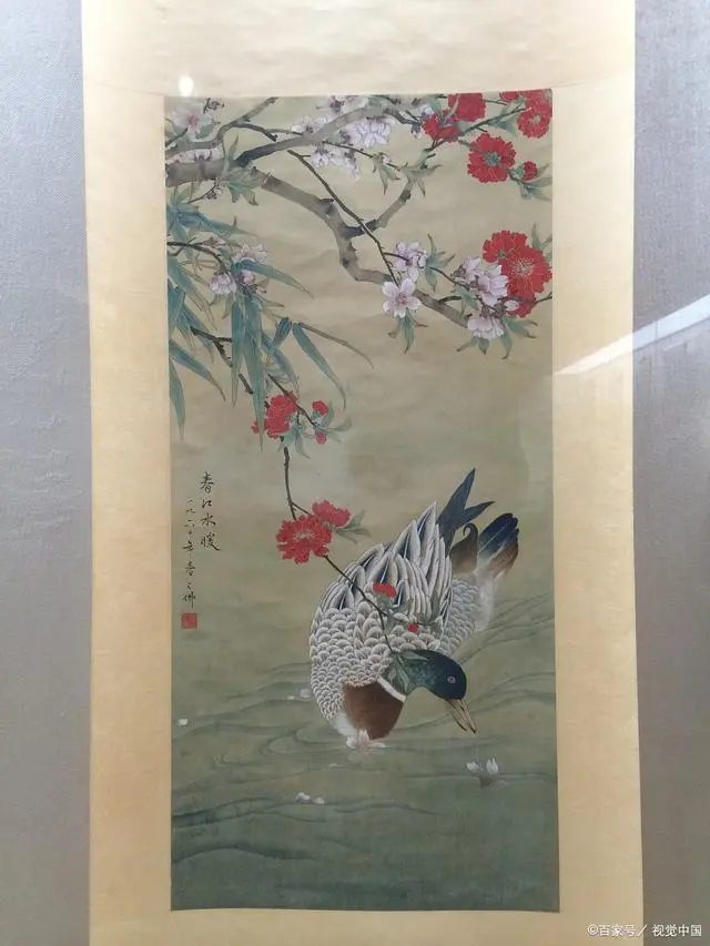 餐厅中挂一幅合适的画作，营造良好风水布局